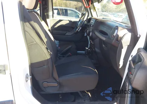 2016 Jeep Wrangler Unlimited Sport from USA, damaged, VIN 1C4BJWDG5GL286937